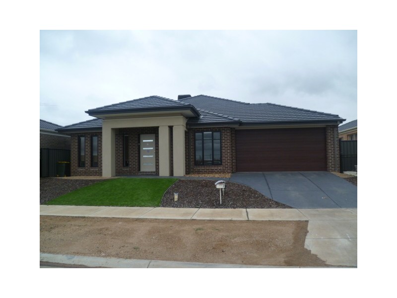 7 Begonia Road, Tarneit VIC 3029