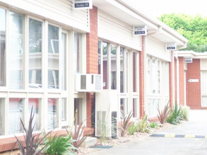 8/215 Watton Street, Werribee VIC 3030