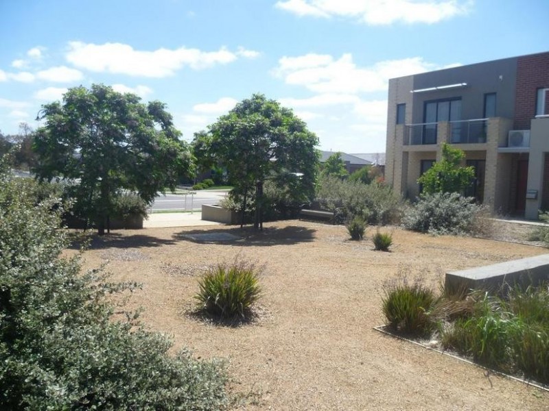 19 PROMINENCE BLVD, Tarneit VIC 3029