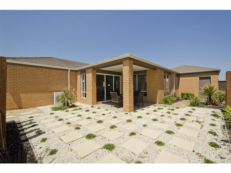 28 Eureka Drive, Wyndham Vale VIC 3024