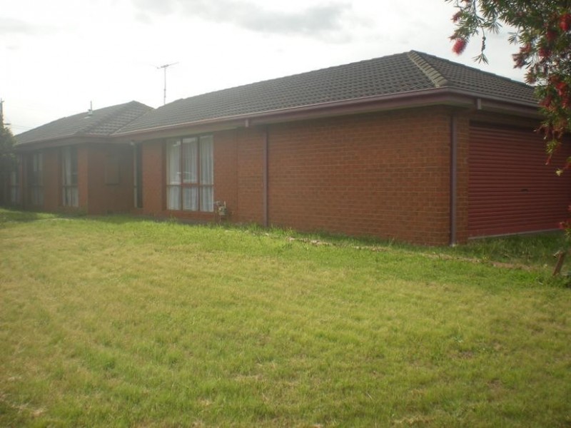 10 Marion Walk, Hoppers Crossing VIC 3029