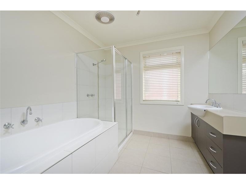7 Satinwood Court, Werribee VIC 3030