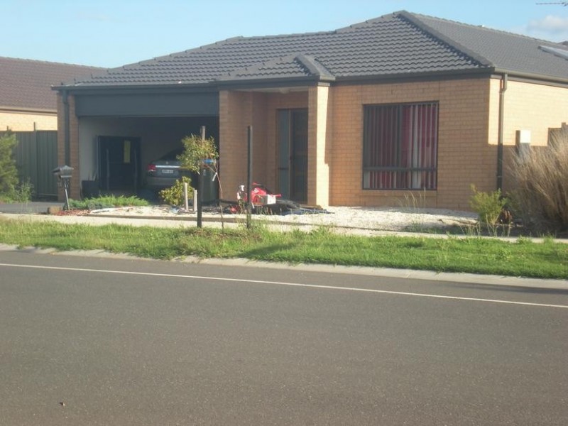 73 Ribblesdale Drive, Wyndham Vale VIC 3024