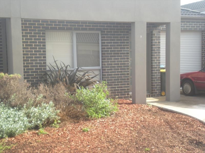3/2-6 Anglia Court, Werribee VIC 3030