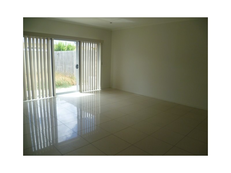 3/2-6 Anglia Court, Werribee VIC 3030