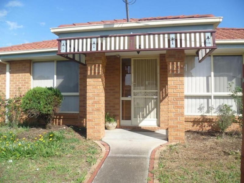 1/57 Hotham Crescent, Hoppers Crossing VIC 3029