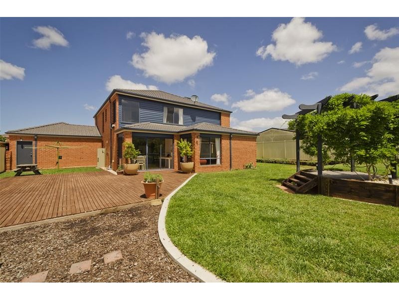 17 St Nicholas Court, Tarneit VIC 3029