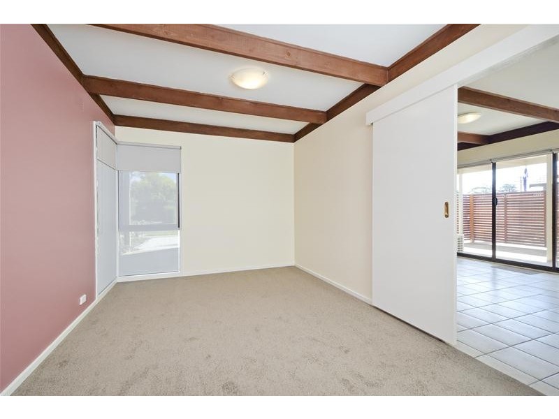 1/9 Sheringham Drive, Werribee VIC 3030