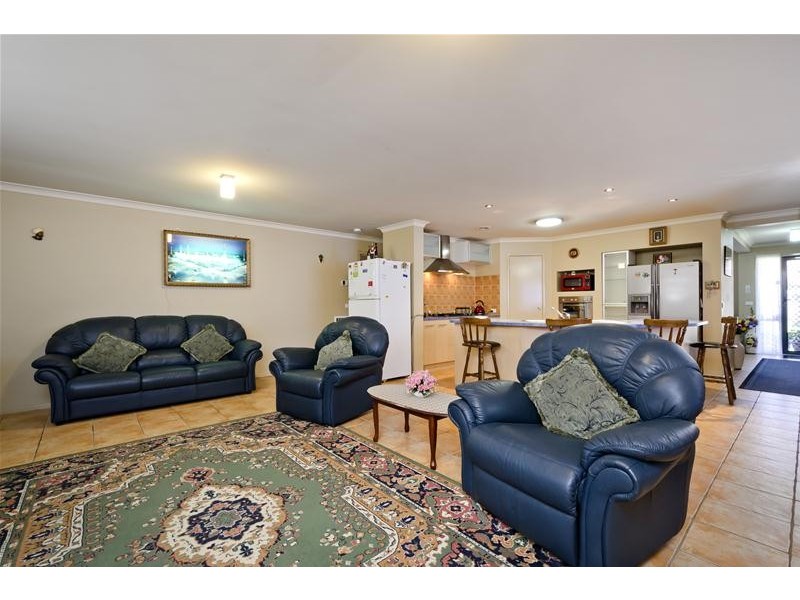 29 Kingsfield Way, Truganina VIC 3029