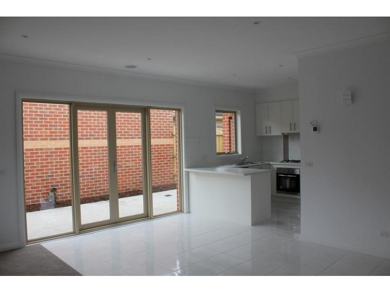1/42 Rowes Road, Werribee VIC 3030