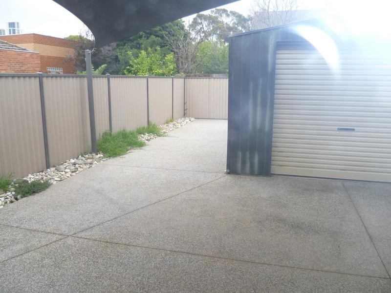 2/6 Salisbury Street, Werribee VIC 3030