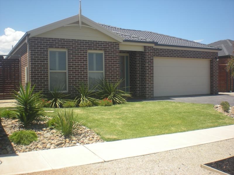 3 Mayesbrook Road, Wyndham Vale VIC 3024