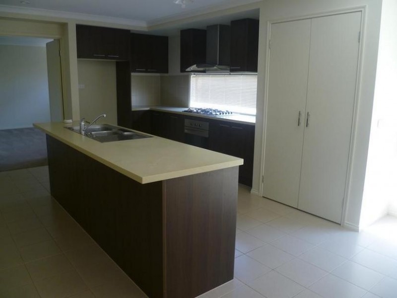 2 Mandora Grange, Tarneit VIC 3029