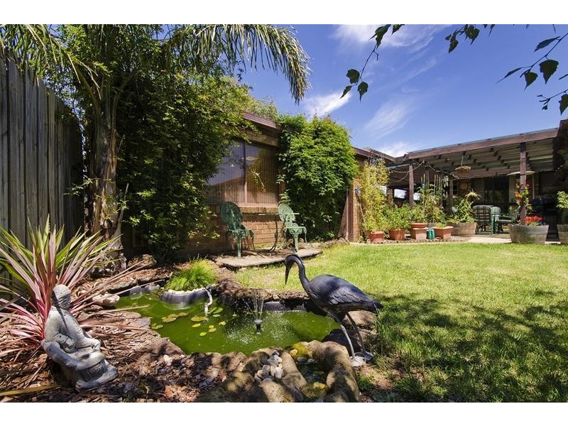 14 Quartok Avenue, Werribee VIC 3030