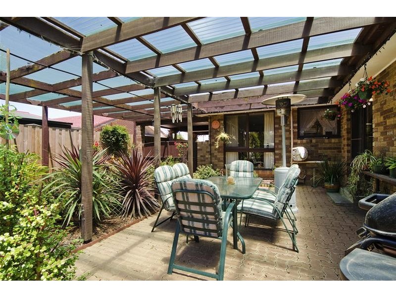 14 Quartok Avenue, Werribee VIC 3030