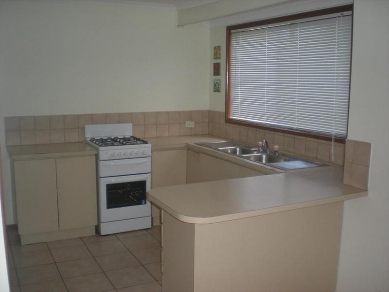 2 Westbourne Drive, Wyndham Vale VIC 3024