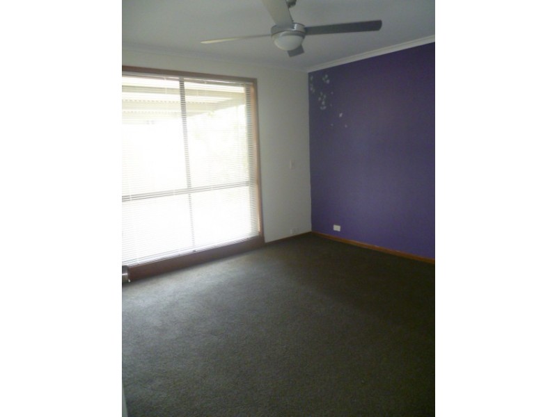 2 Westbourne Drive, Wyndham Vale VIC 3024