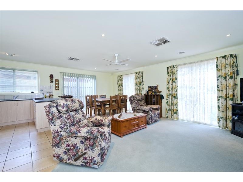 292 Shaws Road, Werribee VIC 3030