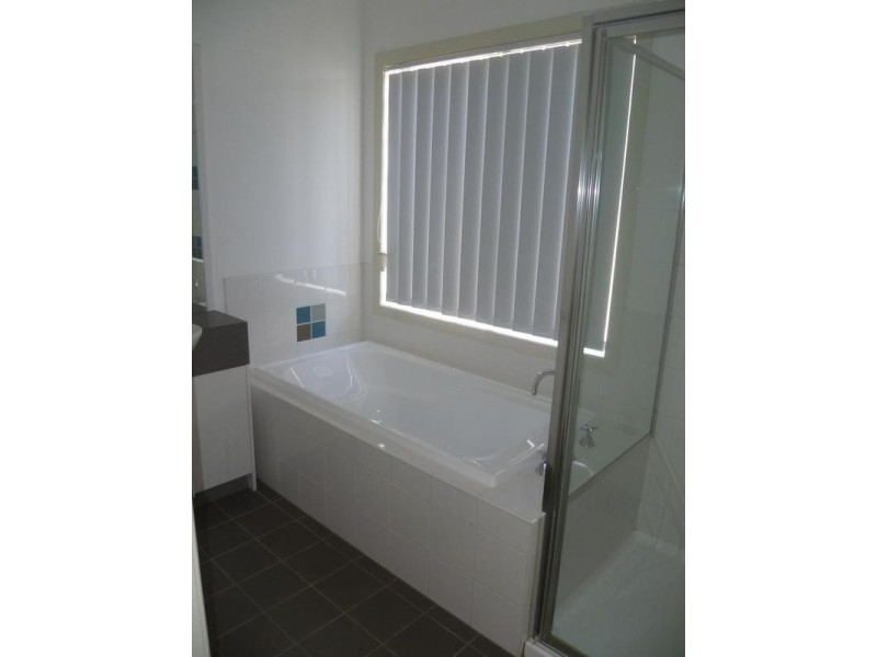 39 Nottingham Crescent, Tarneit VIC 3029