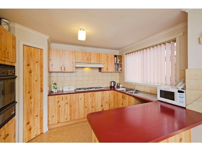 6/5 Tower Road, Werribee VIC 3030