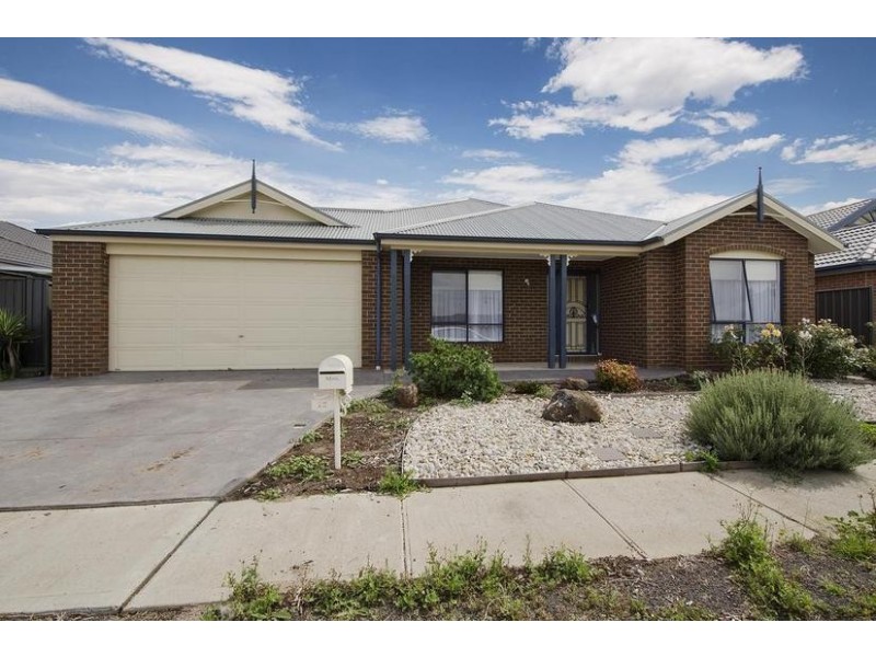 22 Barcoo St, Wyndham Vale VIC 3024