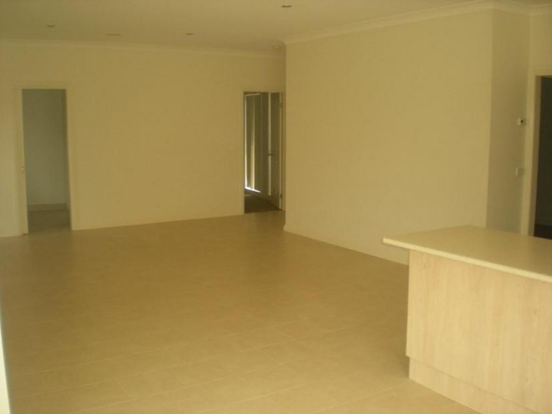 2/11 Bunya Place, Werribee VIC 3030