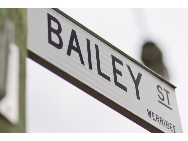 5 (21) Bailey Street, Werribee VIC 3030