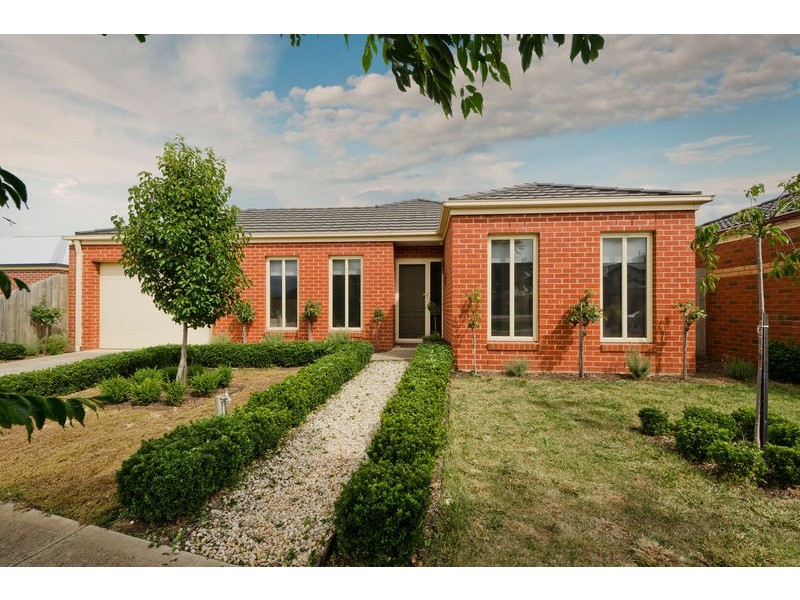 12 Christina Court, Werribee VIC 3030