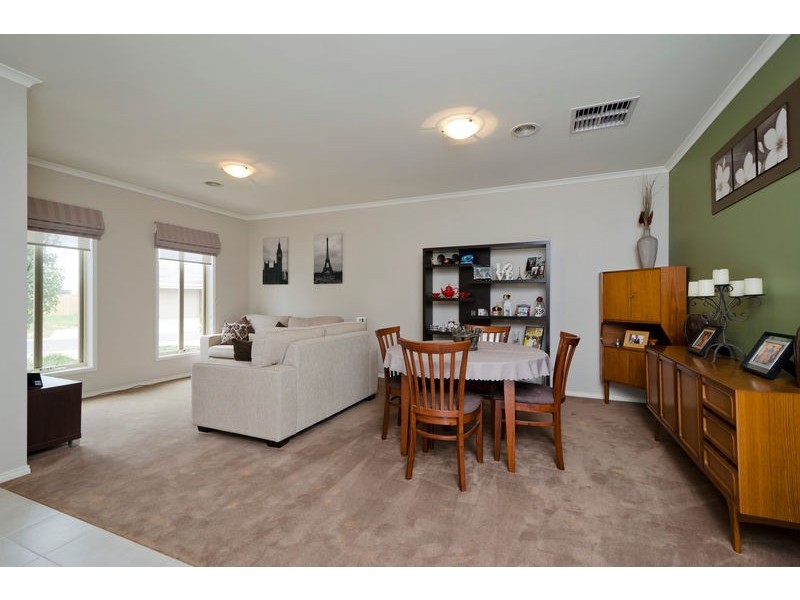 12 Christina Court, Werribee VIC 3030