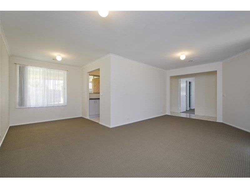 4 Presidents Court, Werribee VIC 3030