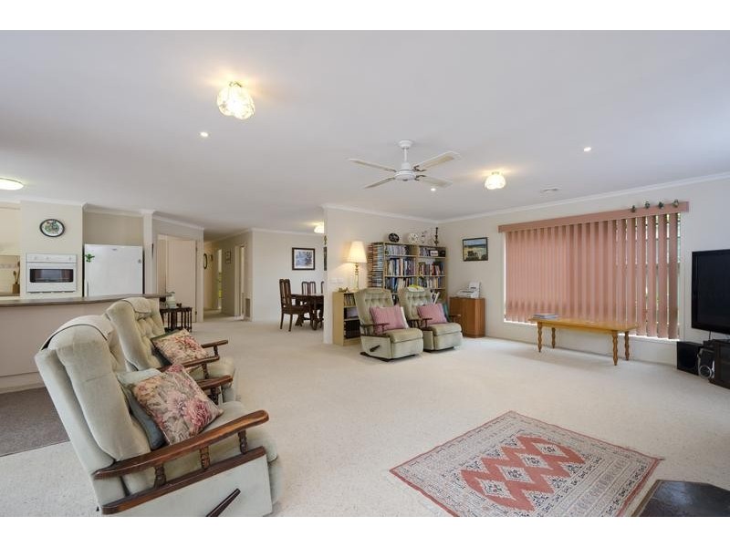 34 Oaktree Avenue, Wyndham Vale VIC 3024
