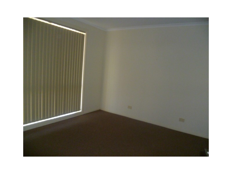 2/6-10 Latham Steet, Werribee VIC 3030