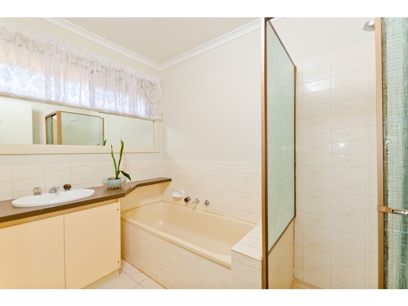 5 Penn Close, Werribee VIC 3030