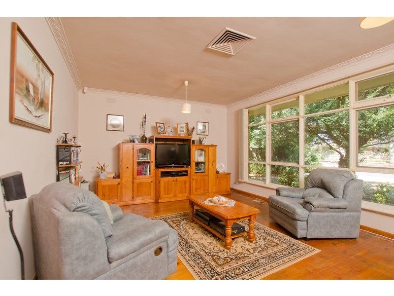 16 Mortimer Street, Werribee VIC 3030