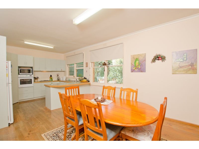 16 Mortimer Street, Werribee VIC 3030