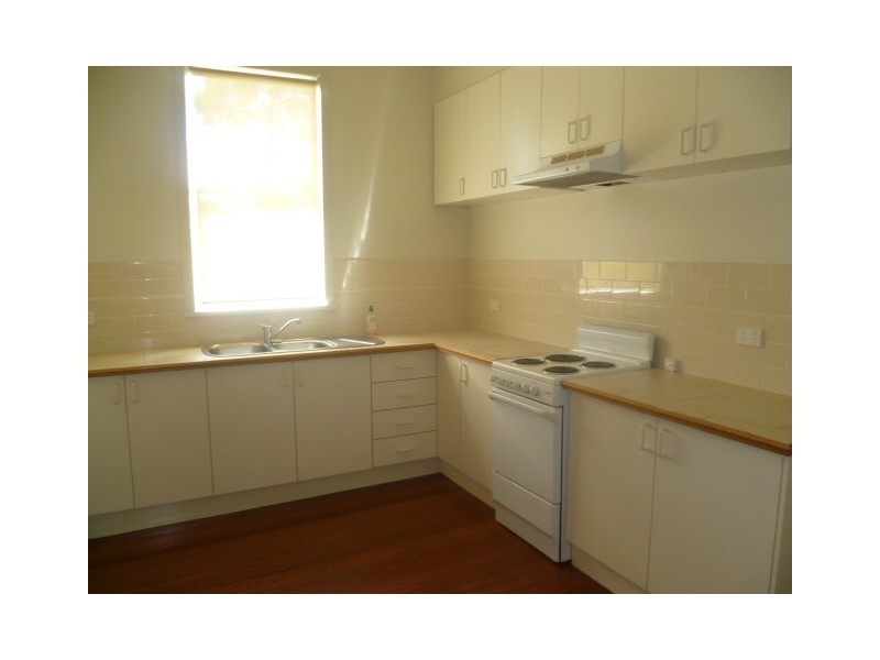 120 Greaves Street, Werribee VIC 3030