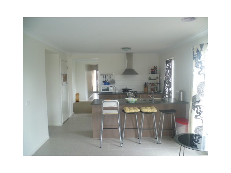3 Manuka Drive, Wyndham Vale VIC 3024