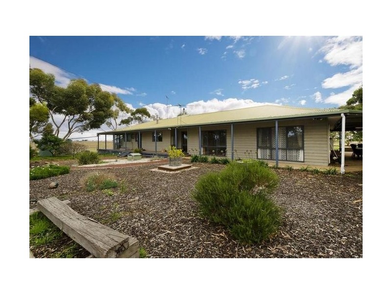 1 Shanahans Road, Mount Cottrell VIC 3024