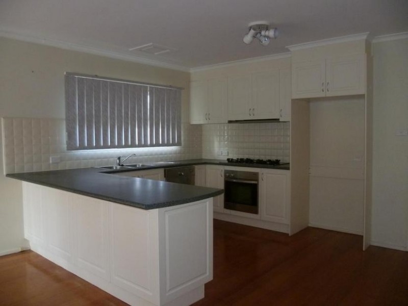 9 Third Avenue, Hoppers Crossing VIC 3029