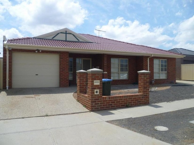 1/48 Westmeadows Lane, Truganina VIC 3029