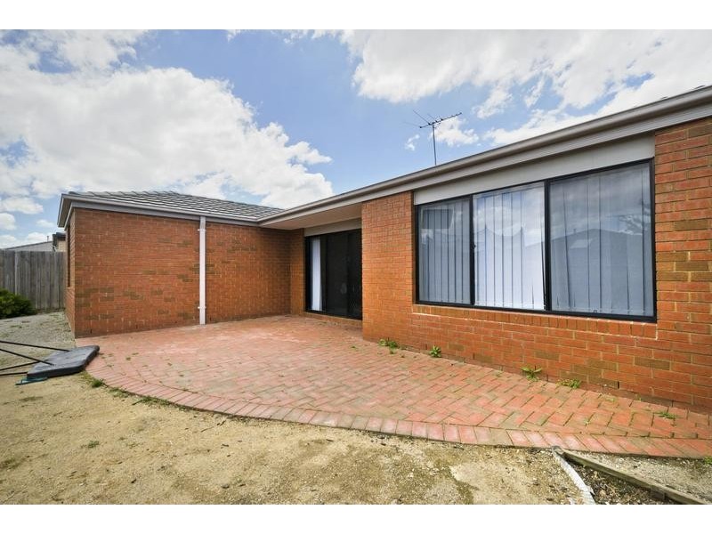 15 Guilford Crt, Truganina VIC 3029