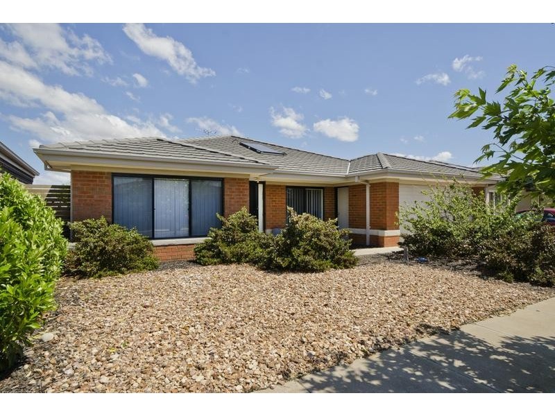 15 Guilford Crt, Truganina VIC 3029