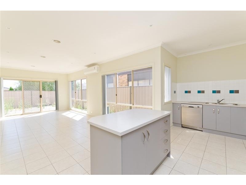 39 Nottingham Crescent, Tarneit VIC 3029