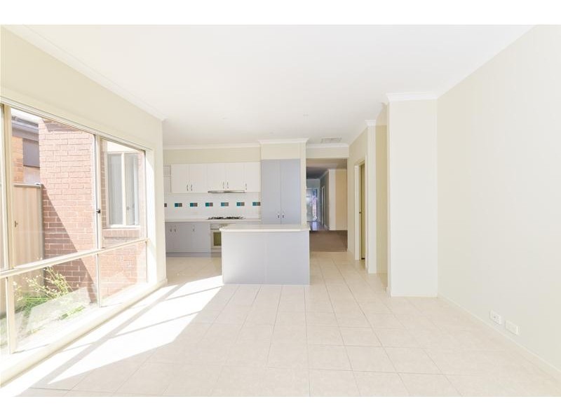 39 Nottingham Crescent, Tarneit VIC 3029