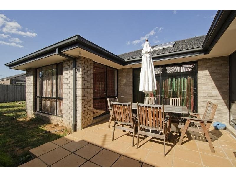 8 Decora Court, Werribee VIC 3030