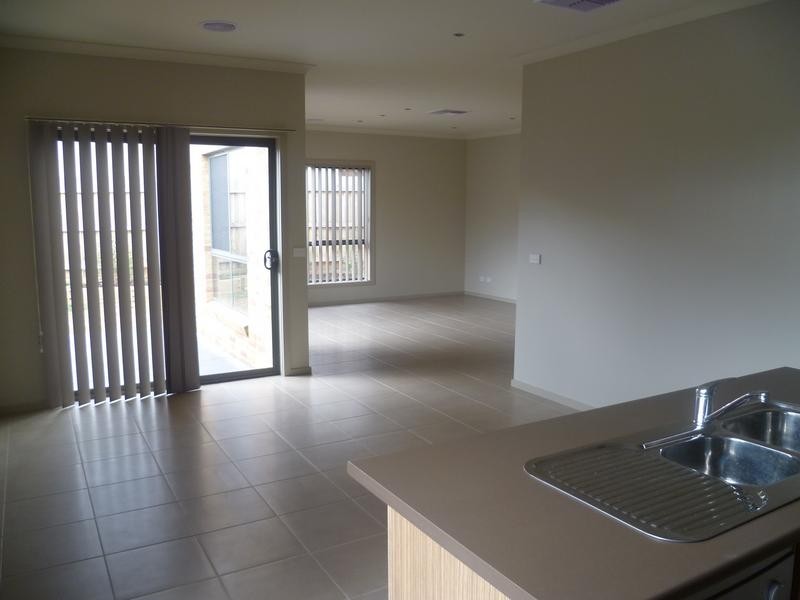 1b Buckhurst Way, Tarneit VIC 3029