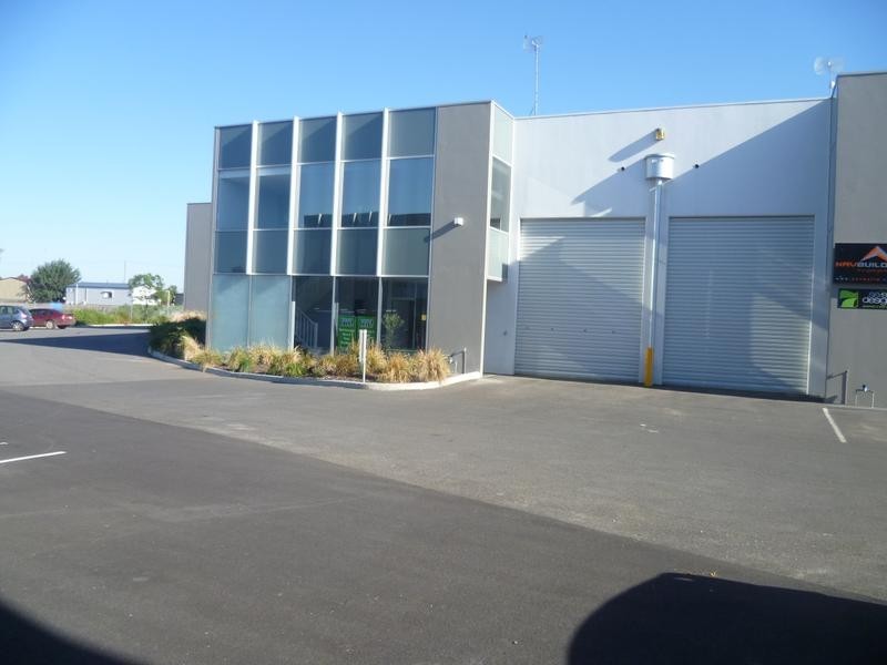 30/22-30 Wallace Ave, Point Cook VIC 3030