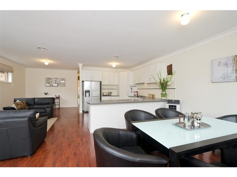 2/128A South Ring Road, Werribee VIC 3030