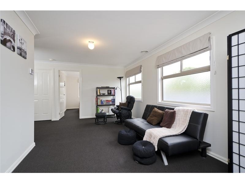 2/128A South Ring Road, Werribee VIC 3030