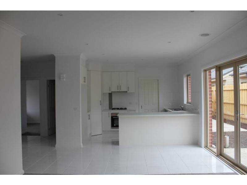 2/42 Rowes Road, Werribee VIC 3030